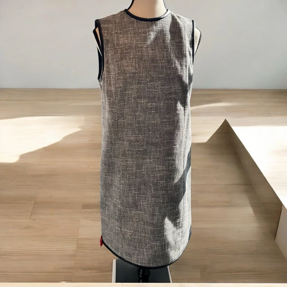 Theory Sleeveless Hi Crew Neck Dress Size 8 Black Tweed Canvas Mini‎ $395 Retail - Picture 2 of 9